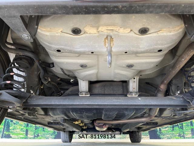Daihatsu TANTO 2017-01 8752416-18