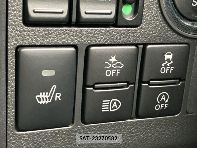Daihatsu TANTO 2018-11 8752783-13