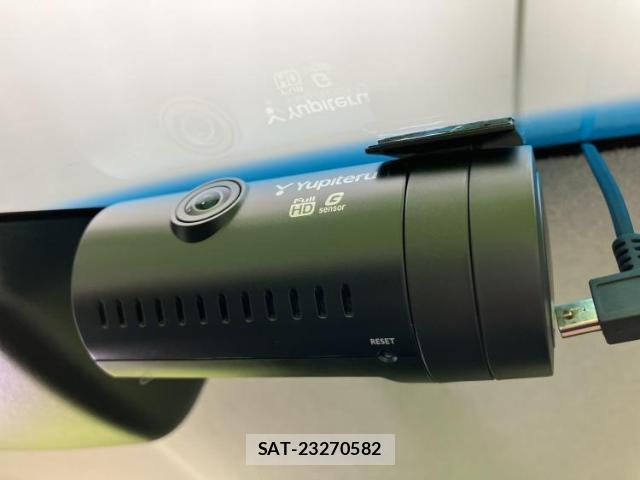 Daihatsu TANTO 2018-11 8752783-14