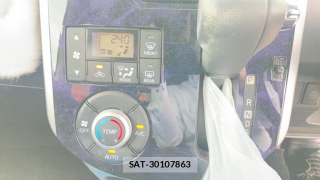 Daihatsu TANTO 2016-05 8753012-17