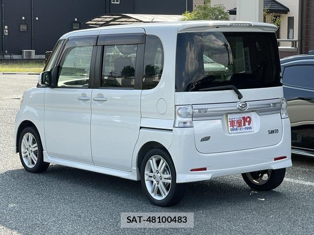 Daihatsu TANTO 2012-06 8753983-1