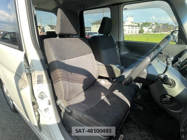 Daihatsu TANTO 2012-06 8753983-2