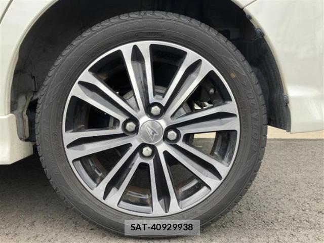 Daihatsu TANTO 2017-10 8754048-17