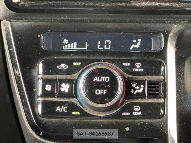 Daihatsu TANTO 2022-09 8754105-19
