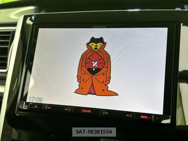 Daihatsu TANTO 2018-04 8754374-11
