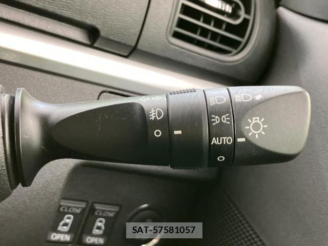Daihatsu TANTO 2016-01 8754439-17