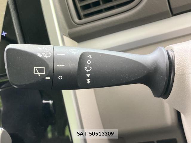 Daihatsu TANTO 2018-01 8754443-15