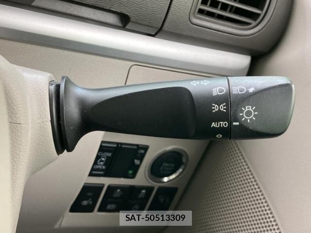 Daihatsu TANTO 2018-01 8754443-16