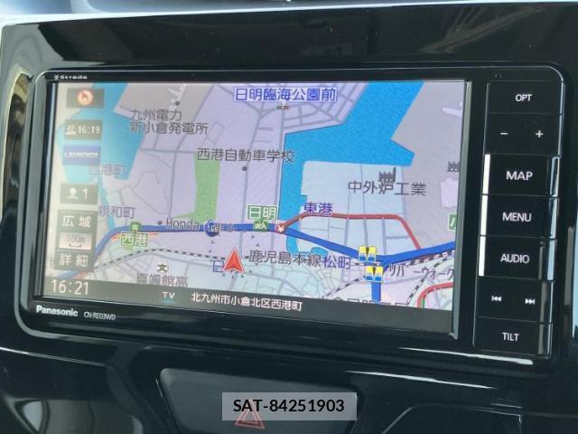 Daihatsu TANTO 2017-04 8754488-9