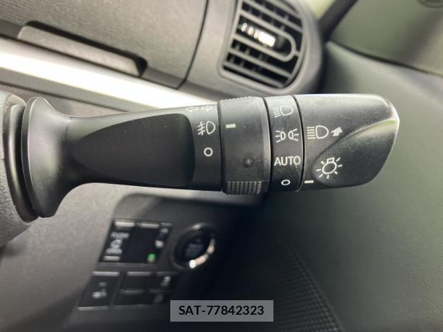 Daihatsu TANTO 2017-09 8754613-11