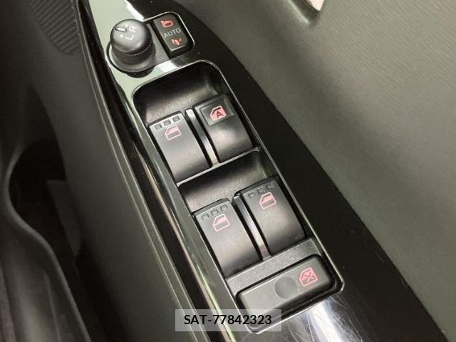 Daihatsu TANTO 2017-09 8754613-17