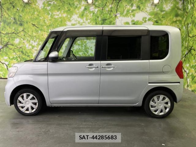 Daihatsu TANTO 2018-04 8754705-1