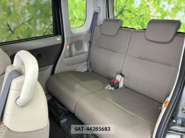 Daihatsu TANTO 2018-04 8754705-6
