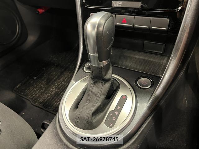 VolksWagen THE BEETLE 2018-07 8752840-12