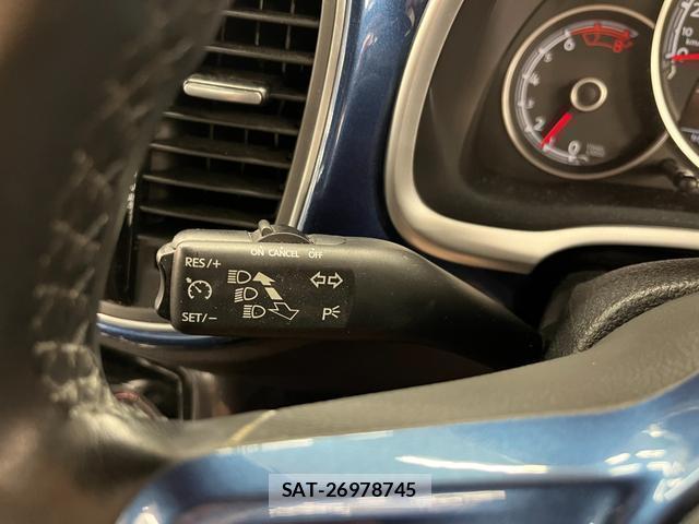 VolksWagen THE BEETLE 2018-07 8752840-9