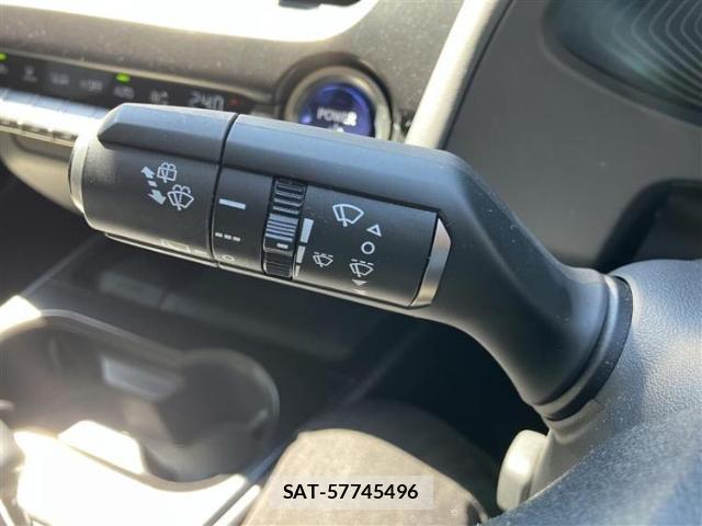 Lexus UX 2019-09 8753094-13