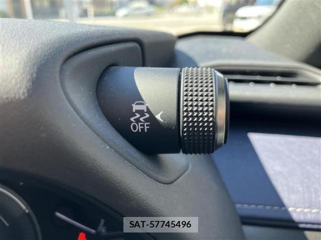 Lexus UX 2019-09 8753094-16