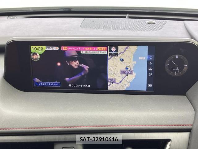 Lexus UX 2019-06 8754703-12