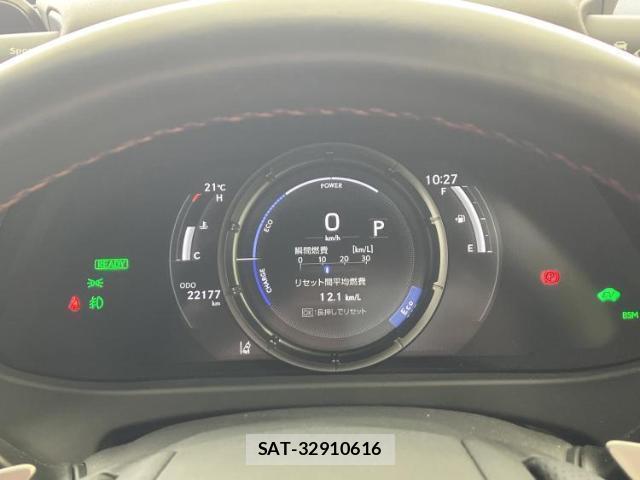 Lexus UX 2019-06 8754703-14