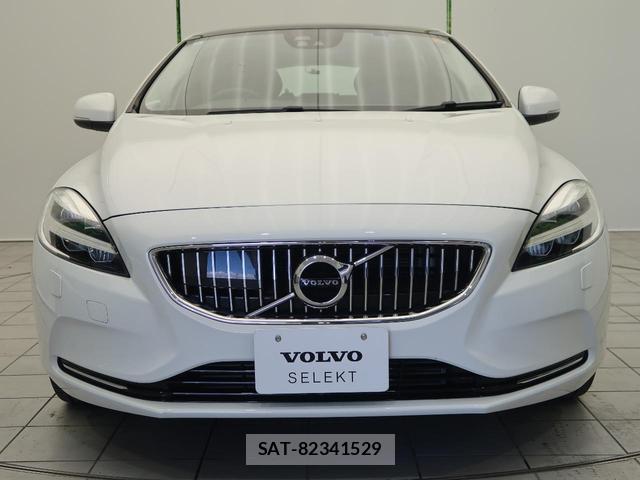 Volvo V40 2020-01 8752936-16