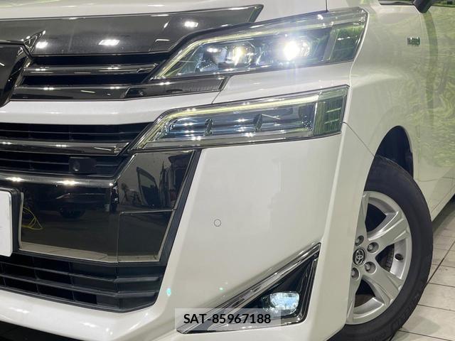 Toyota VELLFIRE 2018-07 8752232-12
