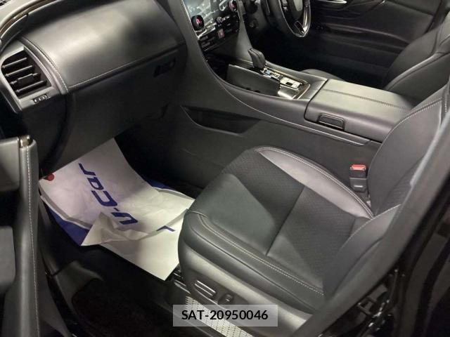 Toyota VELLFIRE 2023-10 8753871-12