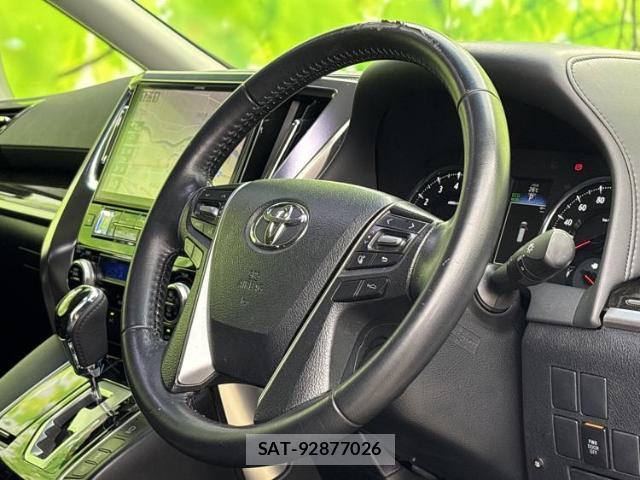 Toyota VELLFIRE 2017-03 8754343-14