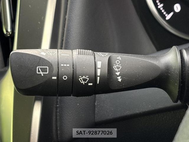 Toyota VELLFIRE 2017-03 8754343-16
