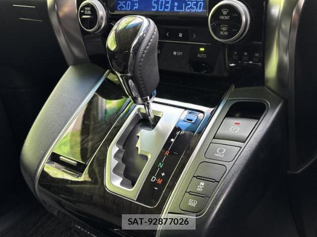 Toyota VELLFIRE 2017-03 8754343-17