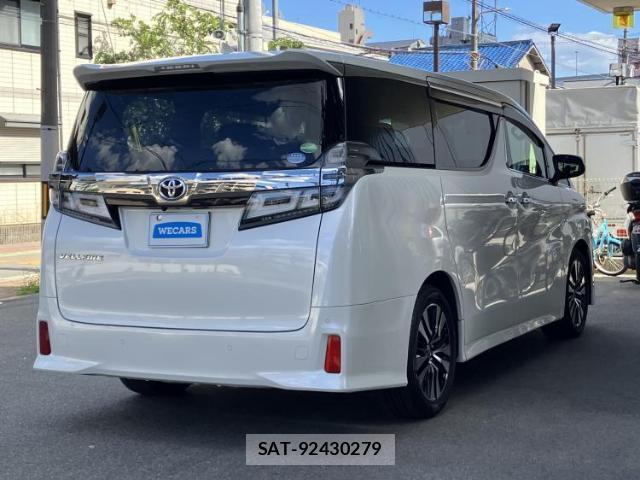 Toyota VELLFIRE 2019-05 8754569-2