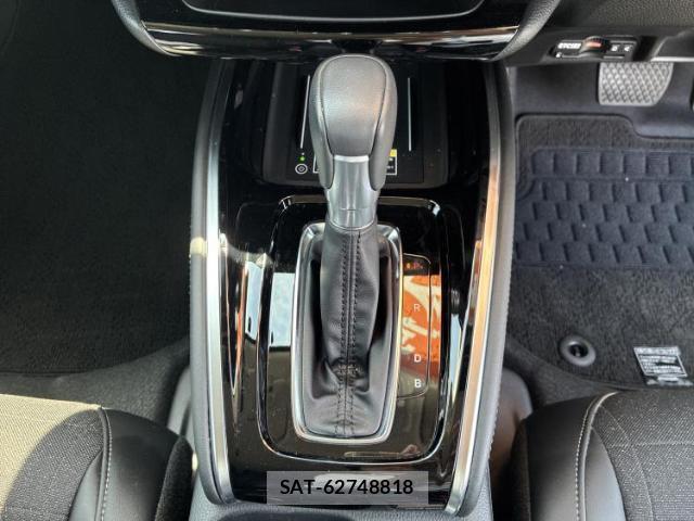 Honda VEZEL 2024-10 8752490-17