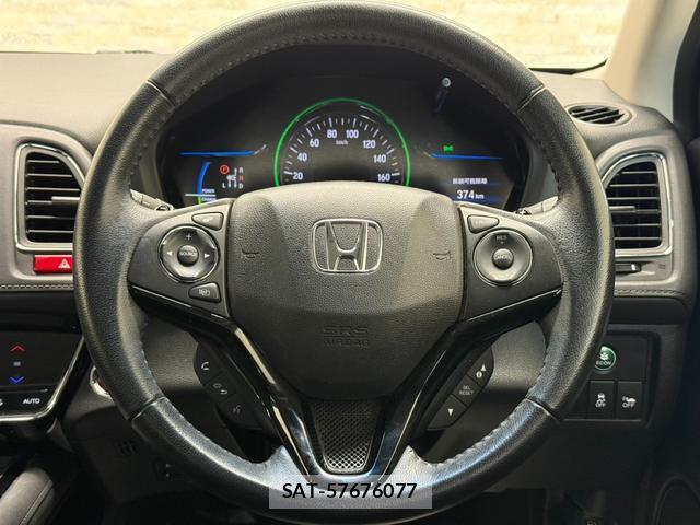 Honda VEZEL 2015-03 8753952-16