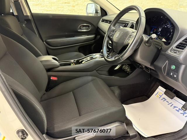 Honda VEZEL 2015-03 8753952-9