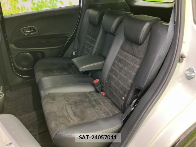 Honda VEZEL 2017-12 8754057-6
