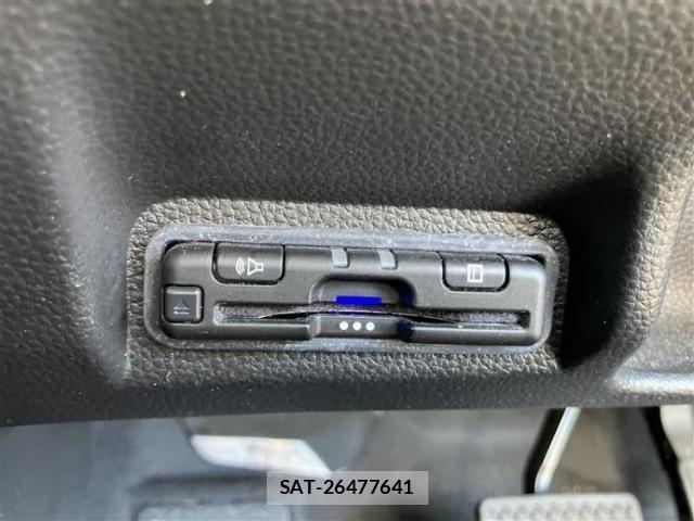 Honda VEZEL 2022-08 8754540-12