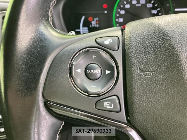 Honda VEZEL 2017-07 8754646-16