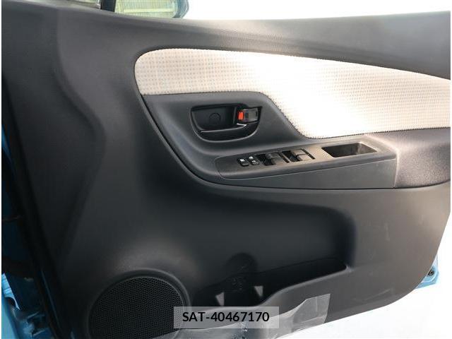 Toyota VITZ 2017-11 8752396-19