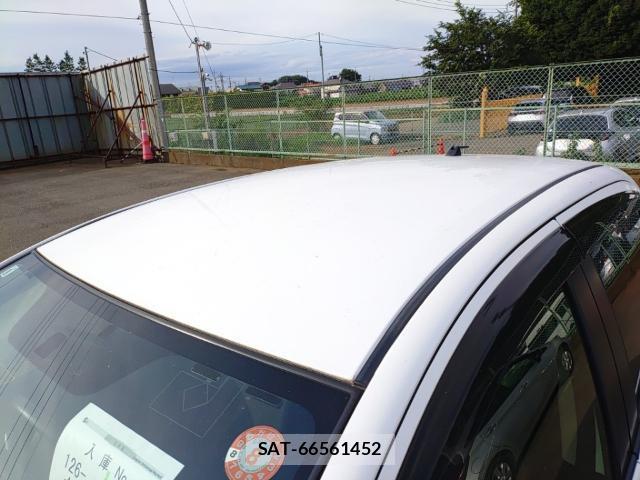 Toyota VITZ 2017-08 8752601-6