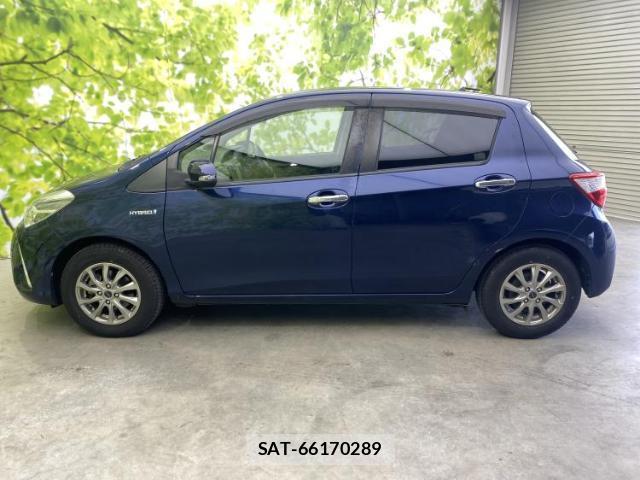 Toyota VITZ 2019-08 8753400-1