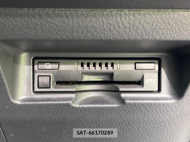 Toyota VITZ 2019-08 8753400-13