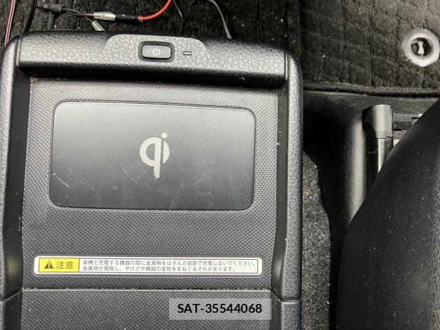 Toyota VOXY 2014-05 8752254-10