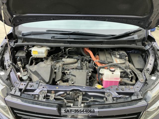 Toyota VOXY 2014-05 8752254-13