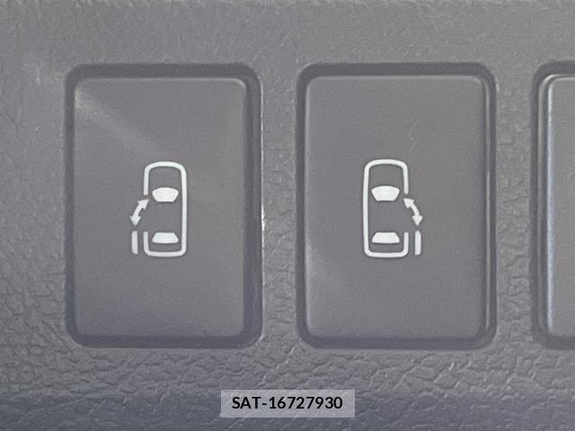 Toyota VOXY 2011-09 8752834-5