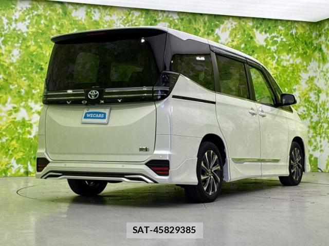 Toyota VOXY 2024-12 8752875-2