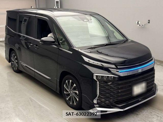 Toyota VOXY 2024-12 8752886-0