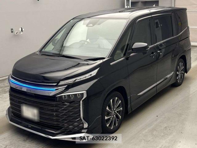 Toyota VOXY 2024-12 8752886-8