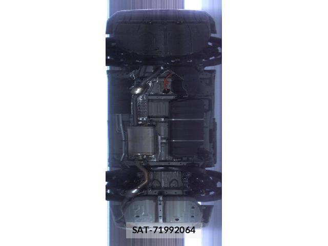 Toyota VOXY 2024-08 8752895-12