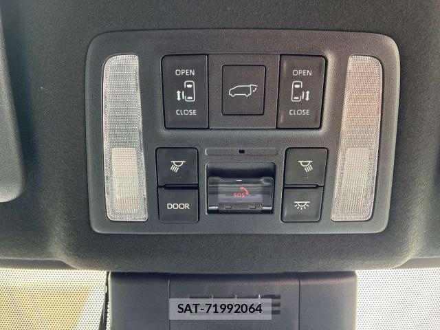 Toyota VOXY 2024-08 8752895-13
