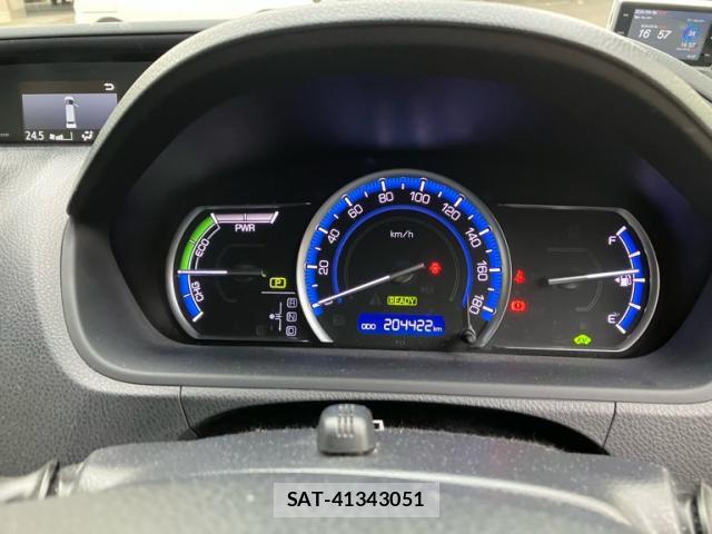 Toyota VOXY 2016-12 8753015-19
