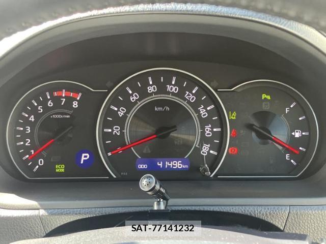Toyota VOXY 2019-07 8753041-12